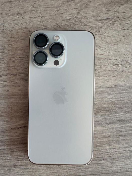 iPhone 13 Pro - 128GB - Dourado