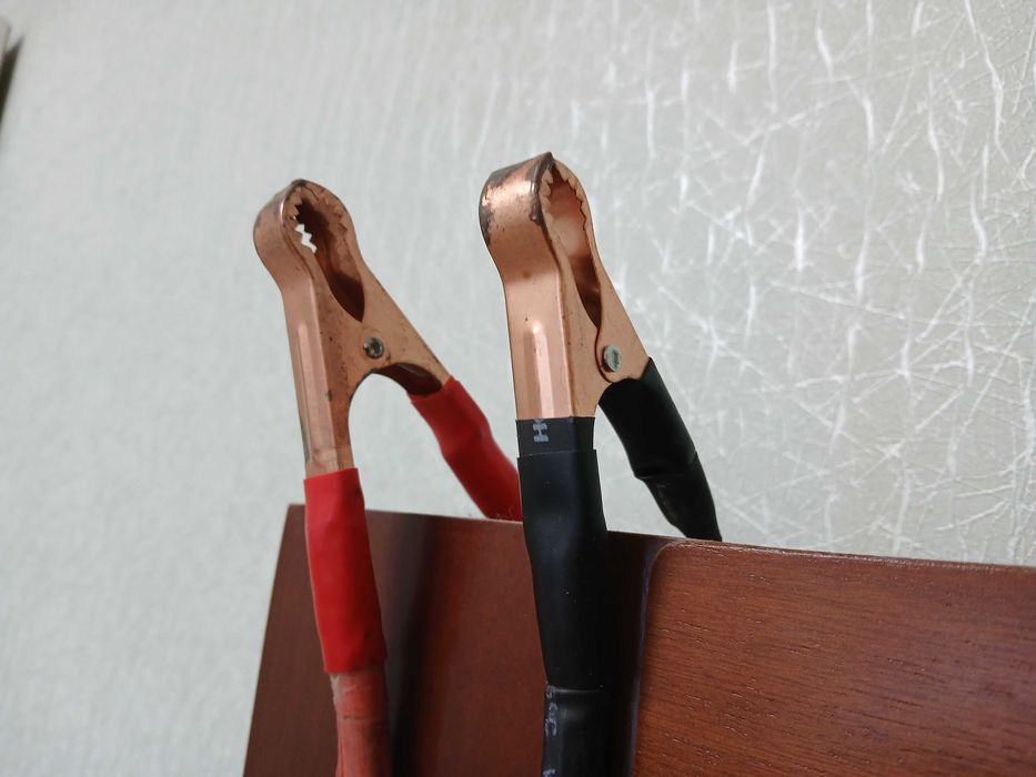 Провід для прикурювання авто пусковий стартовий кабель з клещами 2 м