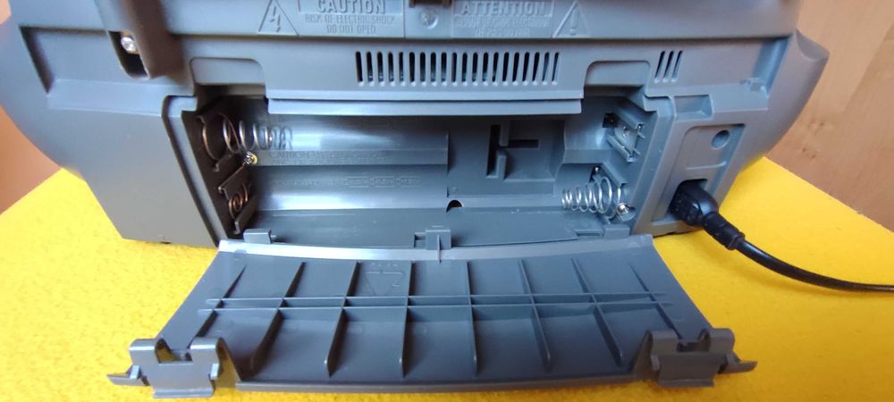 Radioodtwarzacz Boombox Panasonic AZ 3068 z AUX, MP3 nietuzinkowy