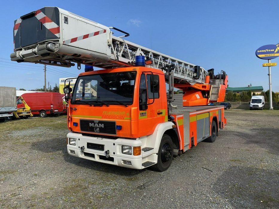 MAN MAN 15,264 Straż pożarna drabina Strażacka zwyżka 30metrów  1999  MAN 15,264 Straż pożarna drabina Strażacka zwyżka 30metrów 1999