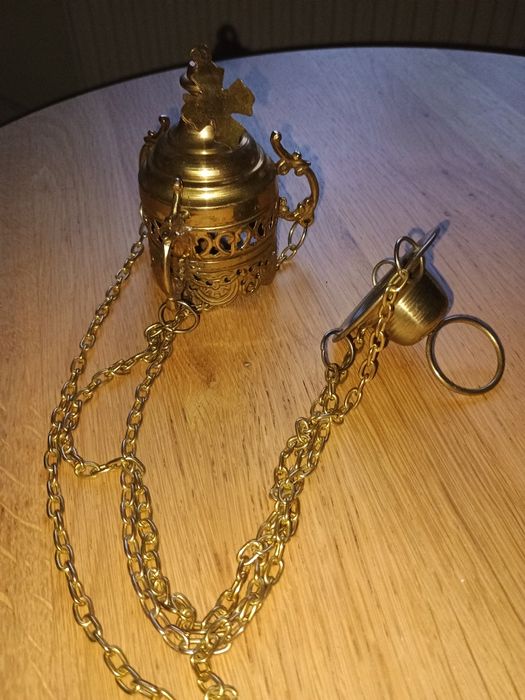 kadzielnica kościelna trybularz kolor złoty