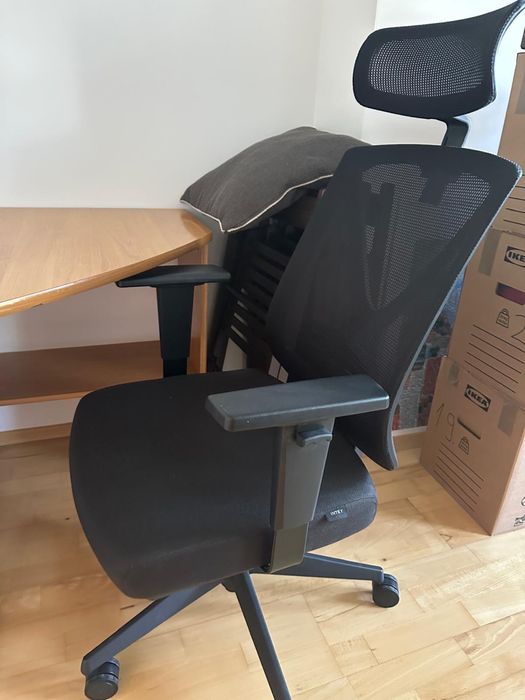 Krzeslo obrotowe IKEA ODDAM