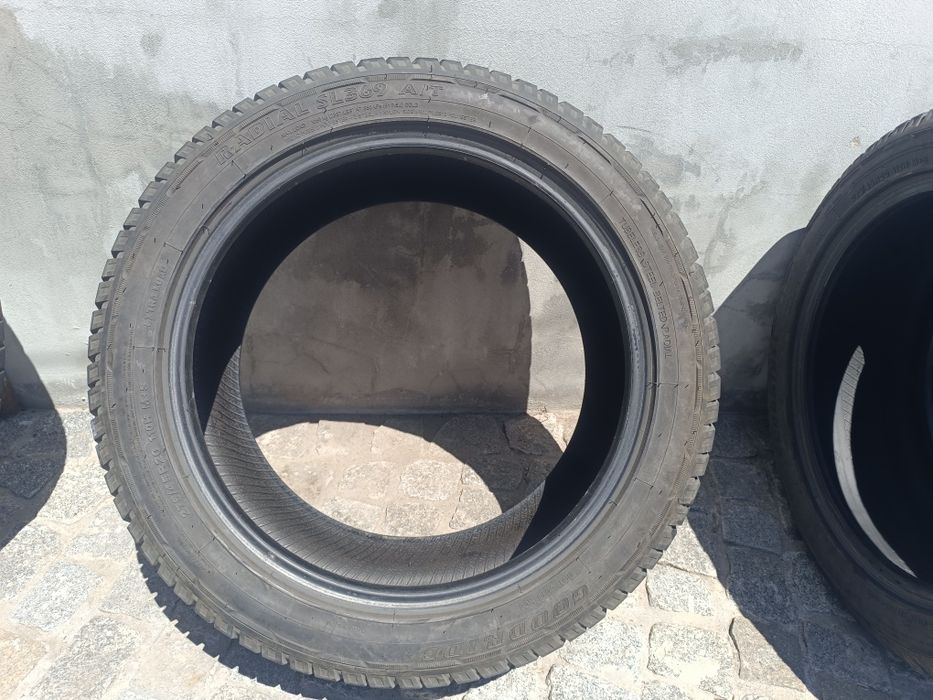 Vendo 4 pneus 275/45/20