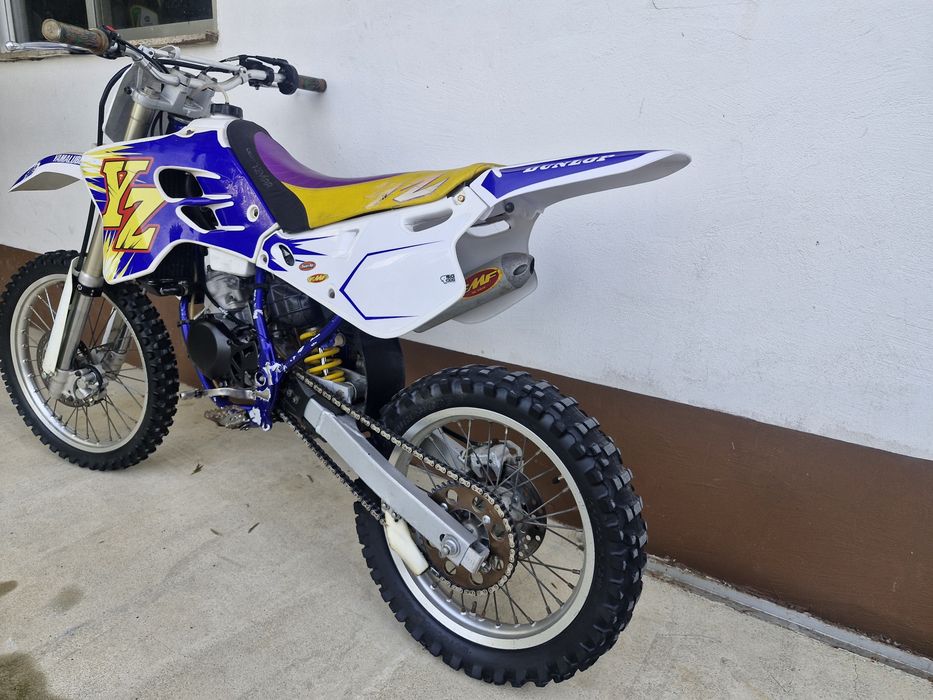 Yamaha yz 80  (roda grande)