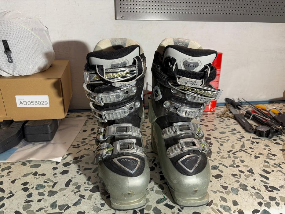 Buty narciarskie Atomic Rozmiar 37 37.5