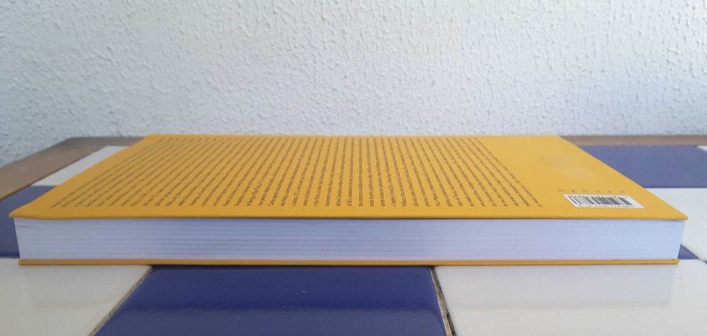 Livro "Isto É Comédia", de Fernando Bilé (Como NOVO!)