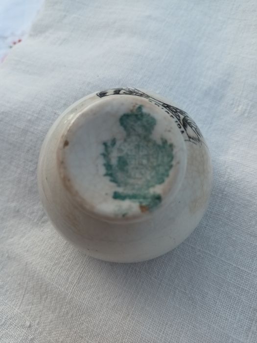 Pequenina tacinha Massarelos