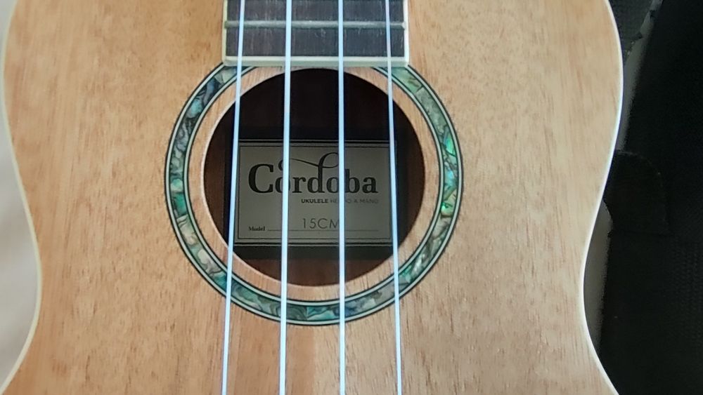 Ukulele Cordoba Concerto 15 cm
