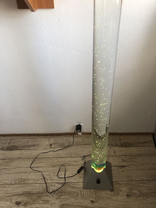 Lampa zswiecsca z rybkami- stan dobry
