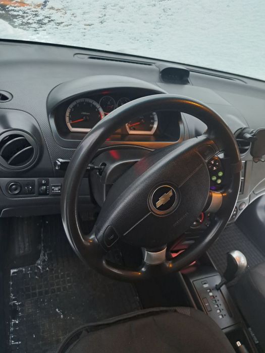 Авто Chevrolet Aveo