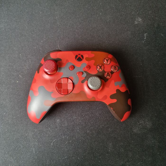 Pad/Kontroler Xbox Series S/X Red Camo + gumki