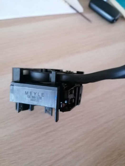 MEYLE 100 899 0088 — Comutador coluna direção VW T4 — Novo