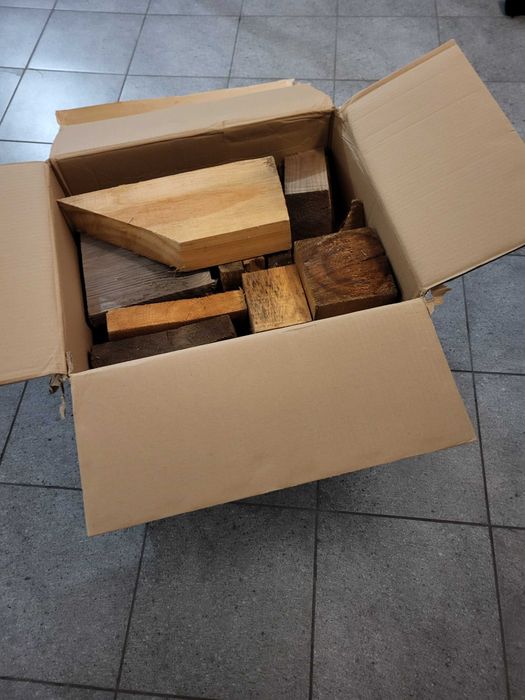 Drewno do kominka przesuszone (>45l/18kg)