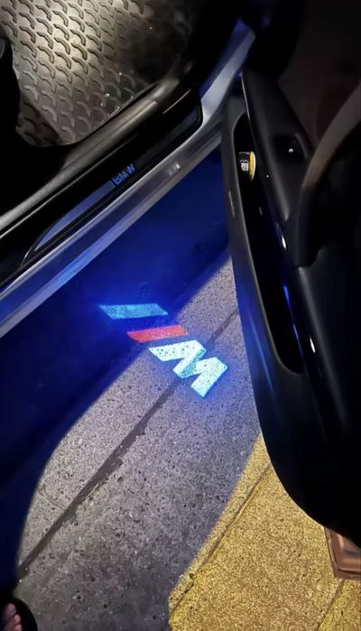BMW LED підсвітка дверей • Проекція логотипу • F10 F30 E90 X3