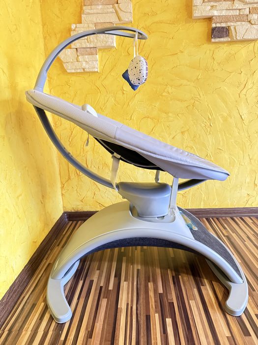 Заколисуючий центр Chicco