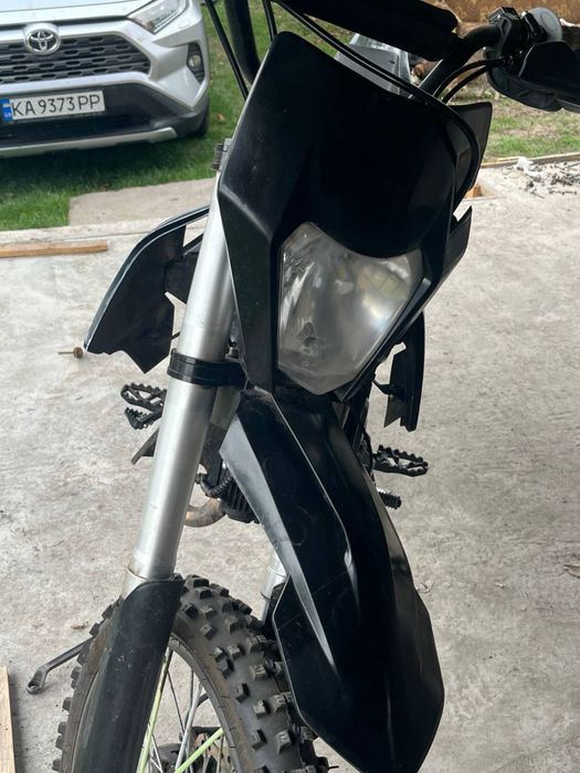 Spark sp150p-1 pit