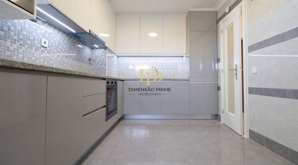 Apartamento T2 Remodelado | Rio Tinto | Junto ao Continente