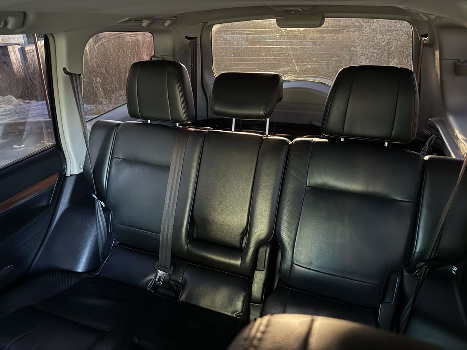 Mitsubishi Pajero Wagon 4