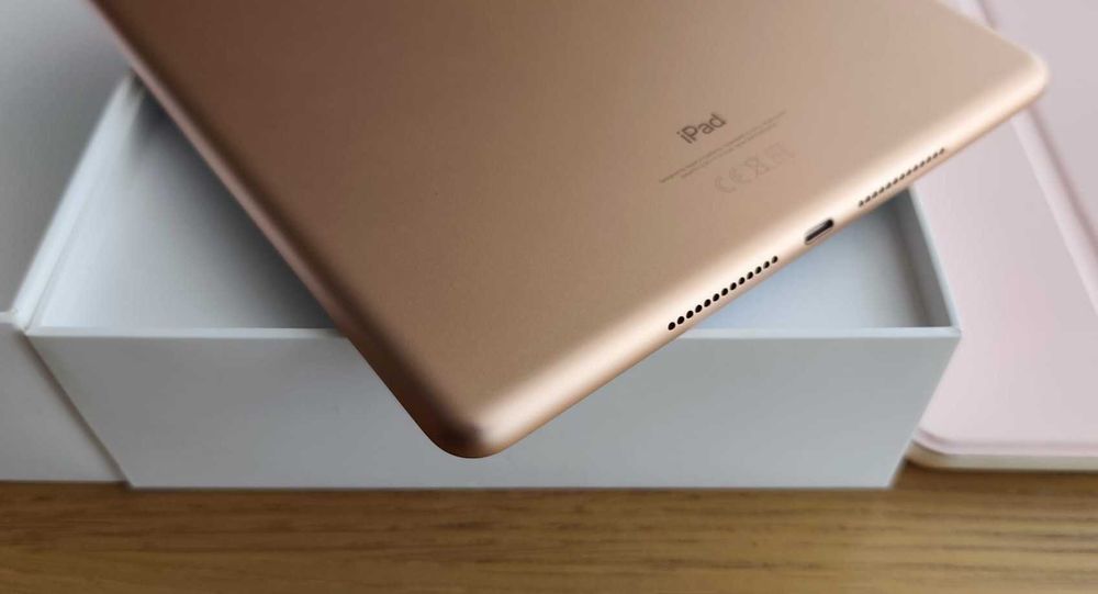 Ipad 7th gen 32Gb474138834549483521