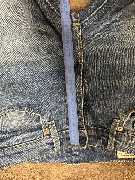 Продам джинси Levis .