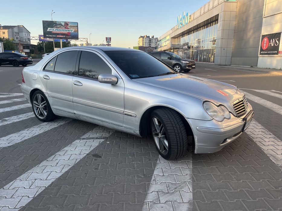 Mercedes c200 w203