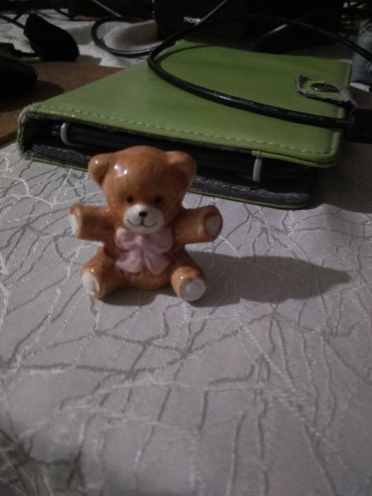 Статуэтки, магниты на холодильник