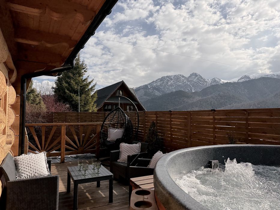 Domek z jacuzzi i widokiem na Tatry blisko Zakopanego cisza i relaks