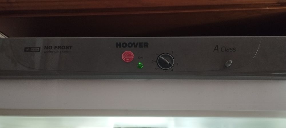 Frigorífico Combinado Hoover HCN 3874  classe A  No Frost