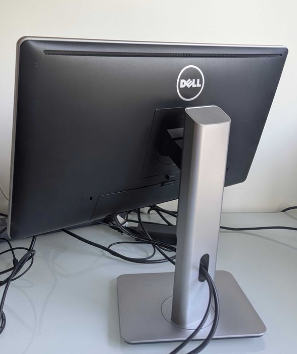 Monitor Dell P2214HB (Bom estado)