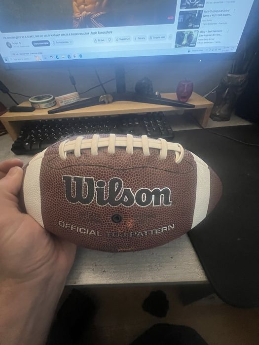 Регбійний мʼяч wilson