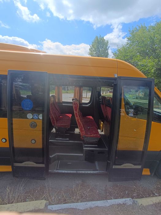 Продаж автобуса Mercedes Sprinter 519 в розстрочку