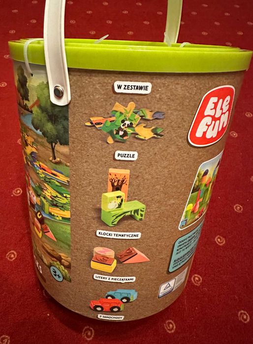 Drewniane klocki edukacyjne Elefun Safari 130 szt.