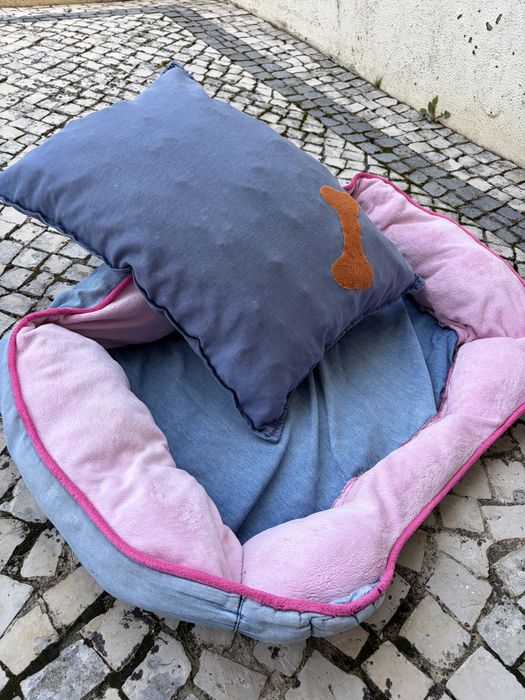 Cama / Cesto Almofadado para Cão com Almofada Removível - 85x70 cm