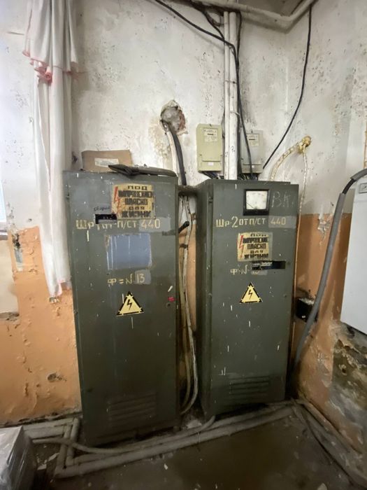 Продам ОСЗ на территории завода Малышева! !