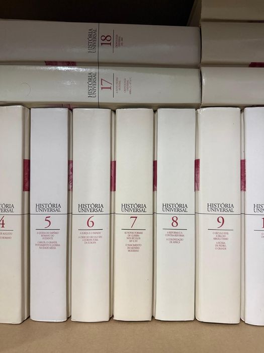 Colecção de 18 livros de História Universal