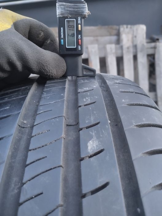 Шини б.в. 195/55/16 kumho літо 4 шт  ідеал