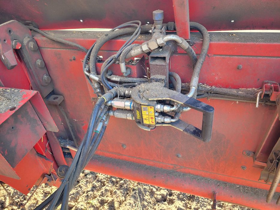 Massey ferguson 36 heder power flow 1999 rok