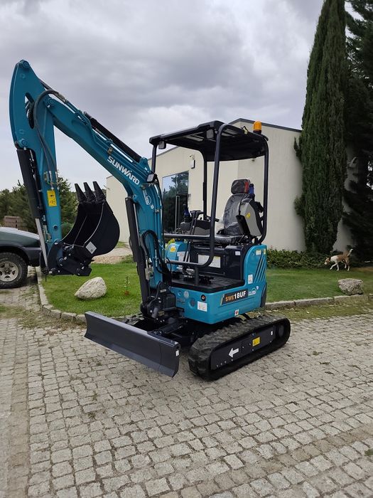 Trator retro mini giratória