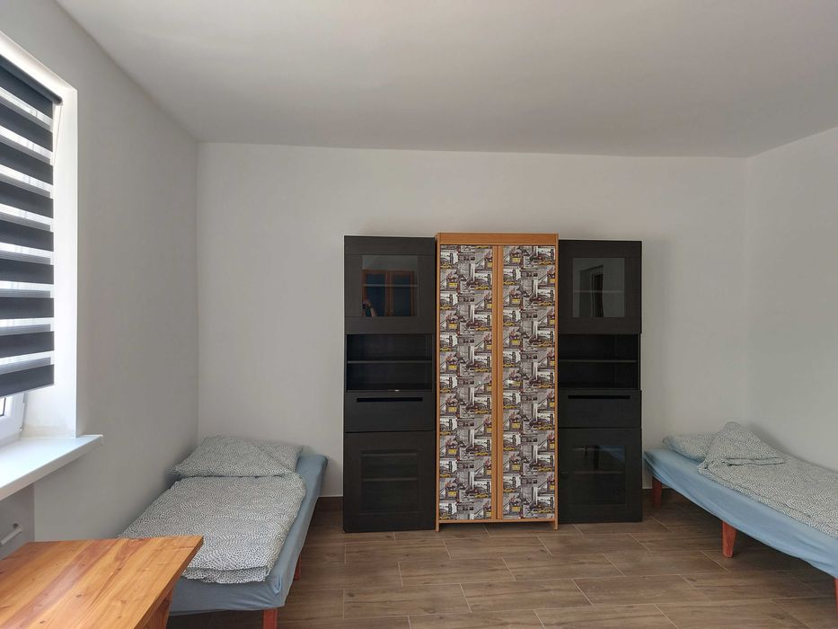 Kwatery pracownicze . Hostel . Pokoje . Noclegi . Domy . Poznań .