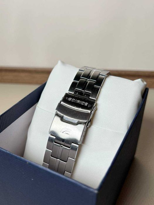 Годинник Casio Edifice Classic EFR-556D-1AVUEF