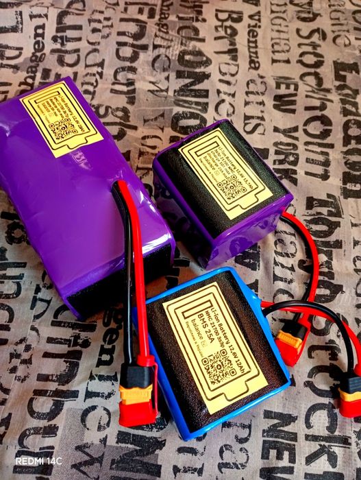 Павербанк аккумулятор 5-12в 28000мА 21700