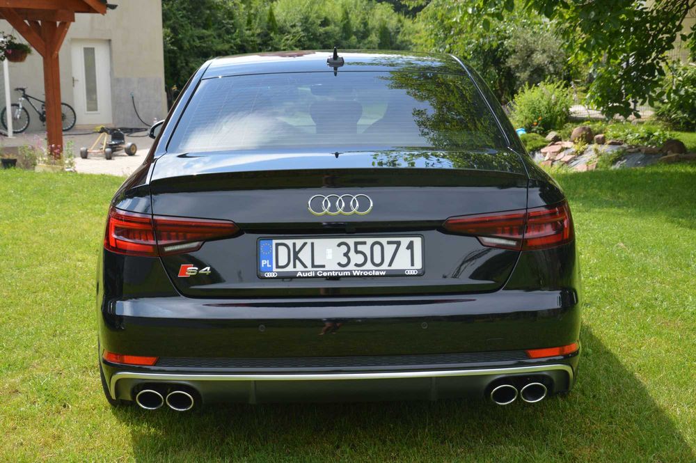 Audi S4 Limousine 3.0 TFSI Quattro Tiptronic -