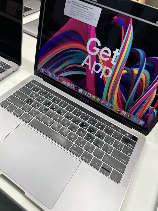 MacBook Pro 13 2019 i5/8Gb/256Gb стан 9/10 #78090