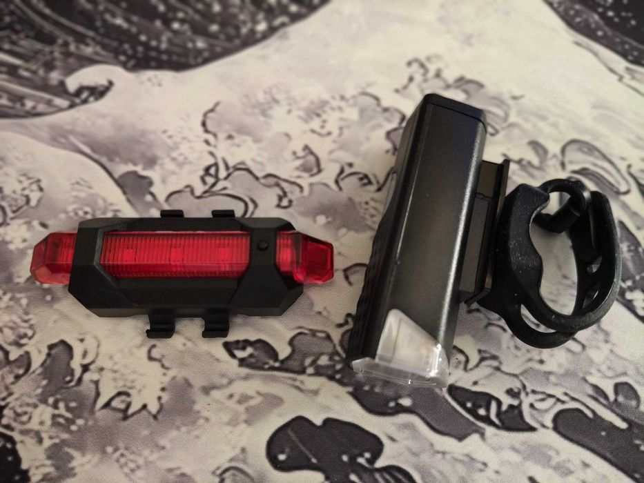 Luzes para Bicicleta - Carregamento USB