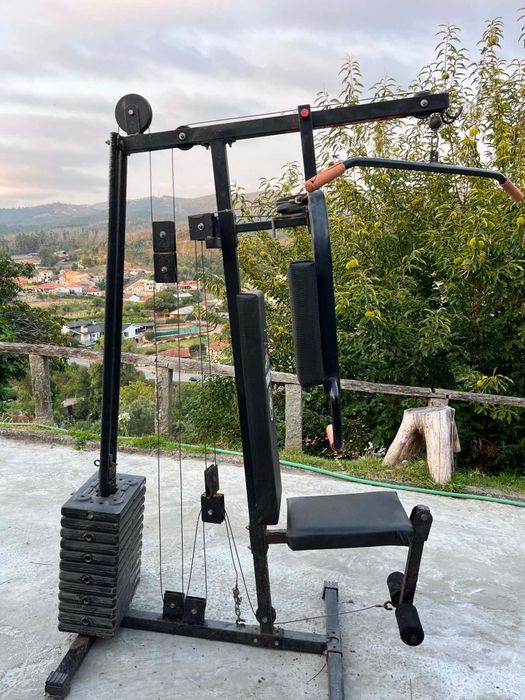 Máquina de exercício multifunções - York