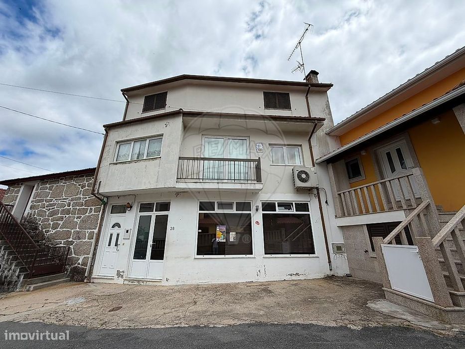T2 Detached House for Sale
