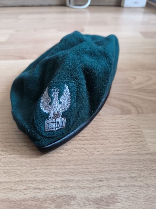 Beret do klasy mundurowej
