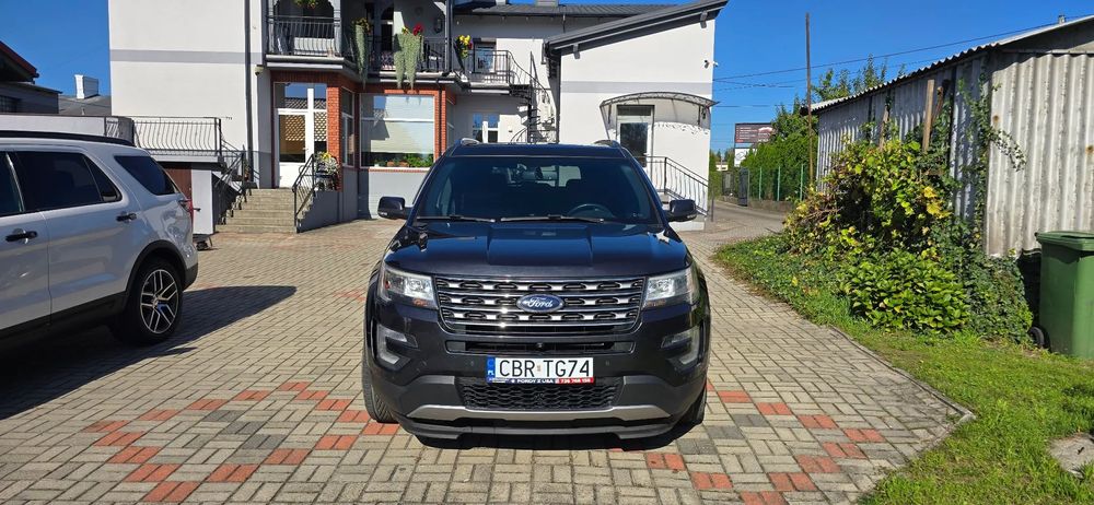 Ford Explorer