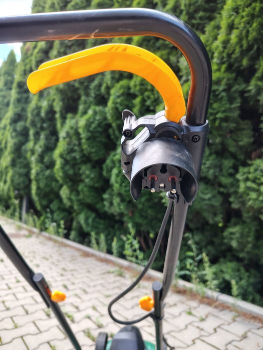 Kosiarka elektryczna 1000 W szer. 32 cm - NMLM 1000