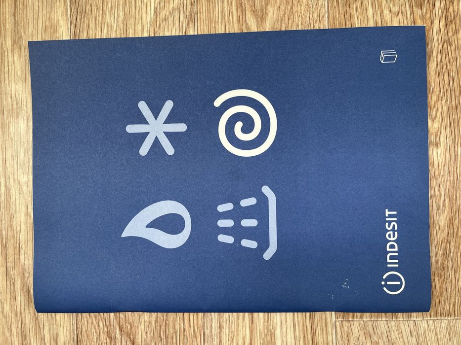 Продам пральну машину indesit